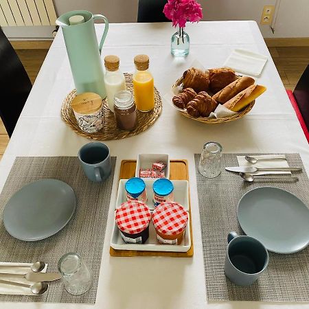 Chez Maria Bed & Breakfast ปงตอร์ซง ภายนอก รูปภาพ